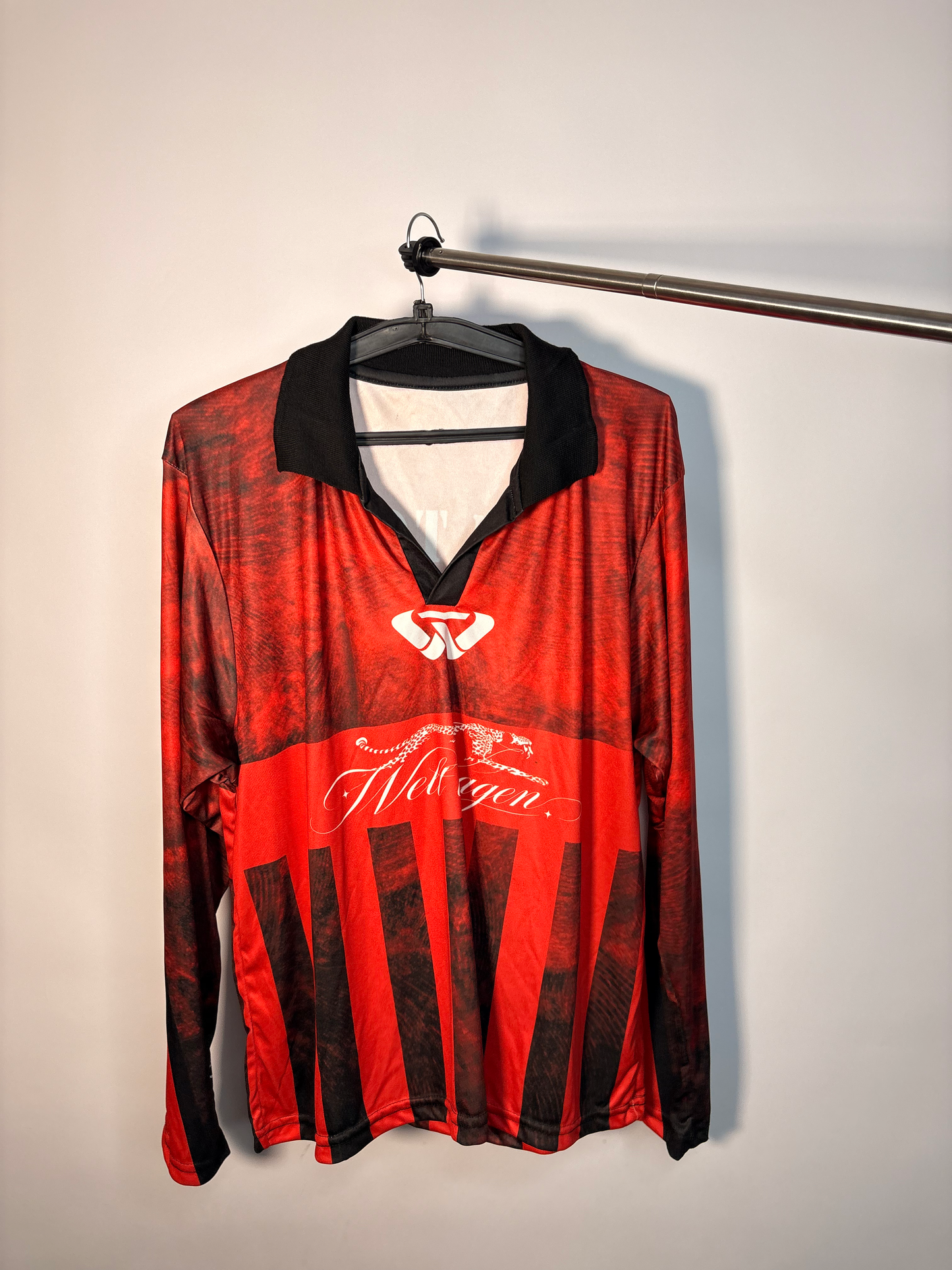 Welt Tragen Crimson Legacy Jersey Oversized Full Sleeve Polo Collar Printed T-Shirt for Men & Women